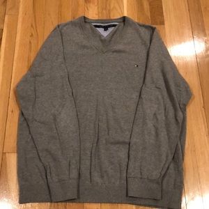 Tommy Hilfiger V-neck sweater